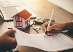 Réserver un logement : le propriétaire peut-il vous demander de l’argent avant la signature ?